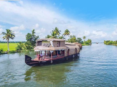 8 Days Exotic Kerala Backwater Tour