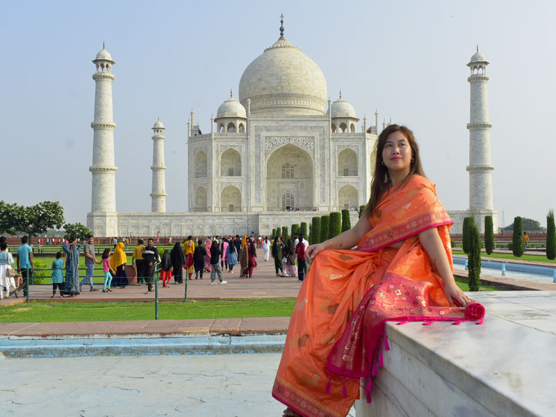 Taj Mahal Sunrise Tour from Delhi by Car