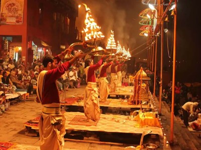2 Nights 3 Days Varanasi Religious Tour Package